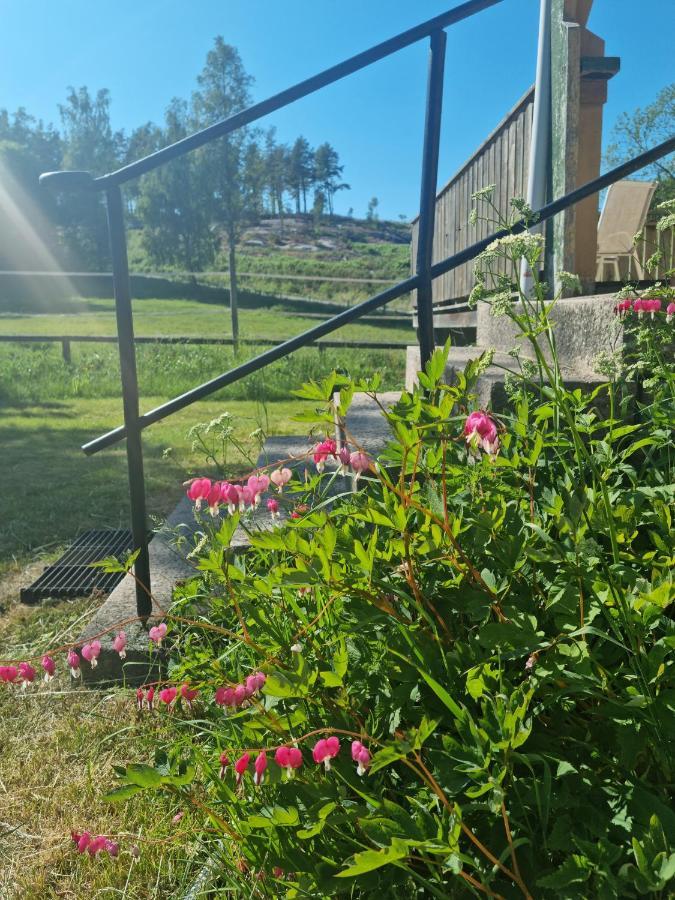 Charmigt Hus Pa Landet Naera Till Bad Strömstad Eksteriør bilde