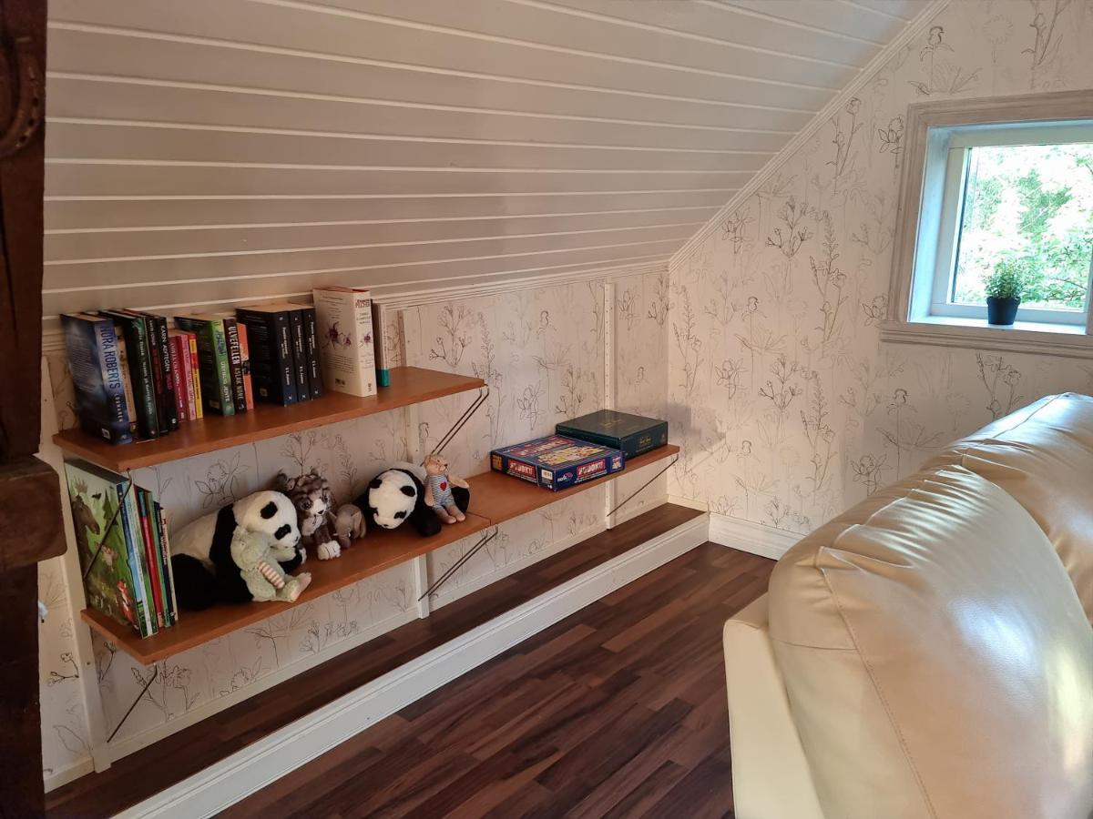 Charmigt Hus Pa Landet Naera Till Bad Strömstad Eksteriør bilde
